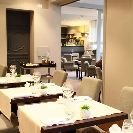 Hostellerie De La Riviere Hotel 3*