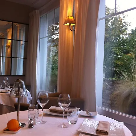 Hostellerie De La Riviere Hotel 3*