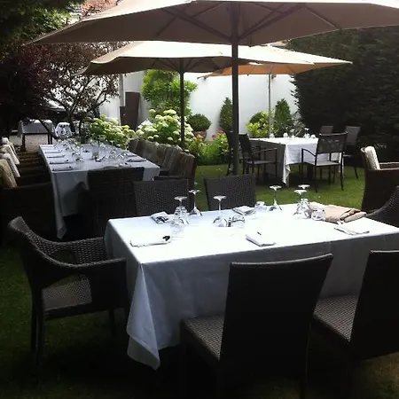 De La Riviere Saint-Étienne-au-Mont