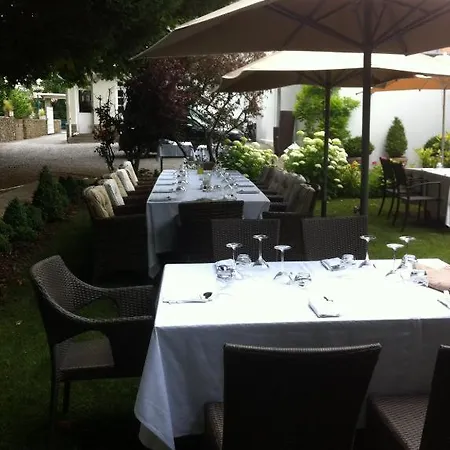 De La Riviere Hotel Saint-Étienne-au-Mont